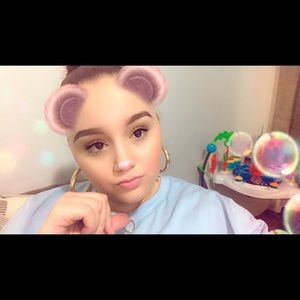 Meet your Posher, Karla